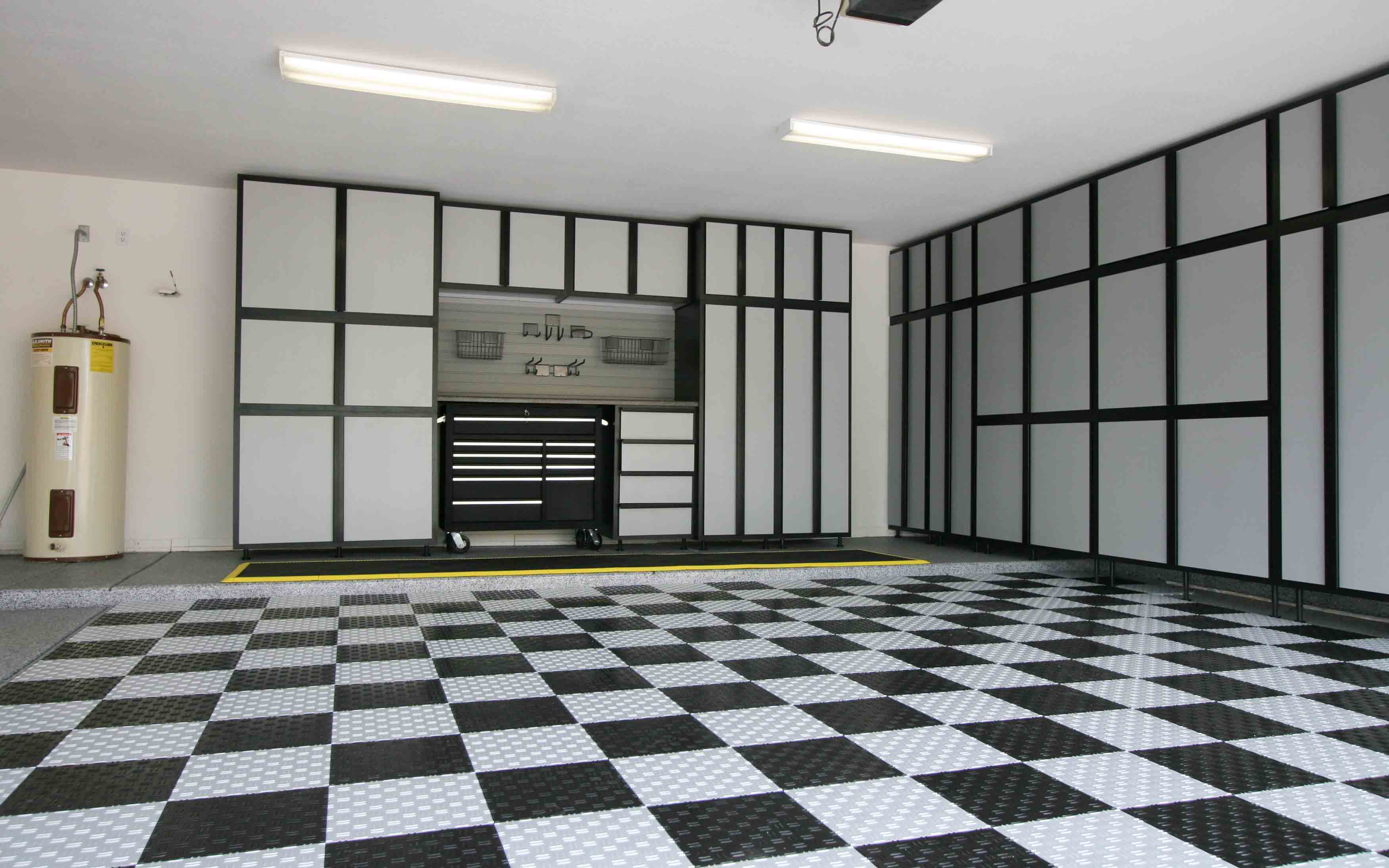 Checkered Board Slides - The Garage